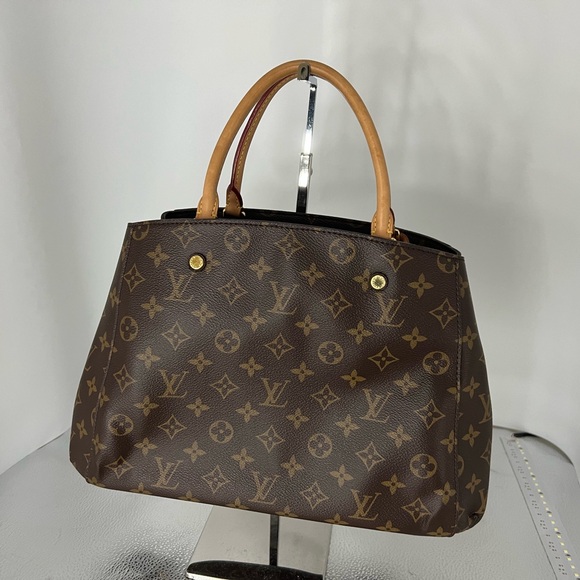 Louis Vuitton Handbags - Louis Vuitton Montaigne bag